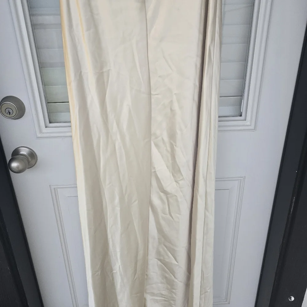 Morgan & Co Juniors' Halter-Neck Satin Slip Dress XL Cream Maxi Cocktail Bridal - Picture 15 of 15